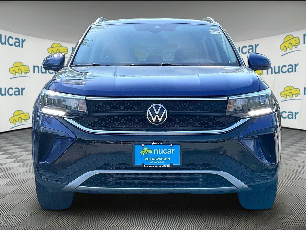 2023 Volkswagen Taos — photo 2