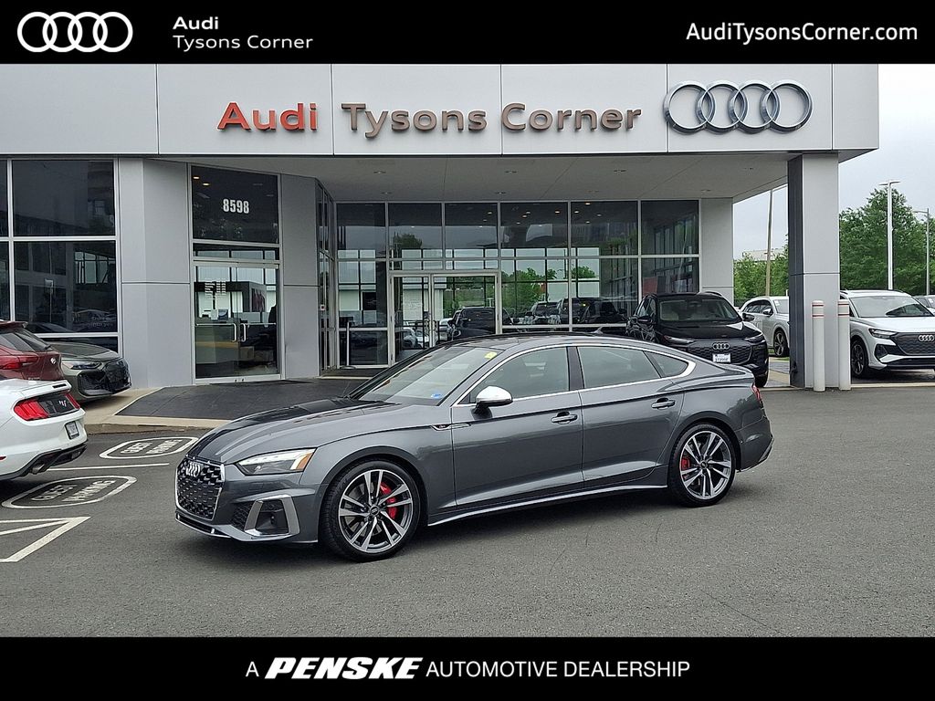 Thumbnail: 2022 Audi S5 - 1
