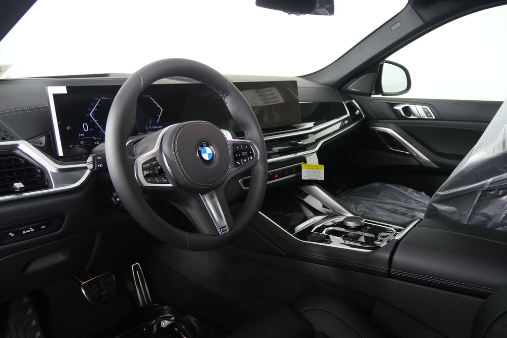 Thumbnail: 2026 BMW X6 - 13