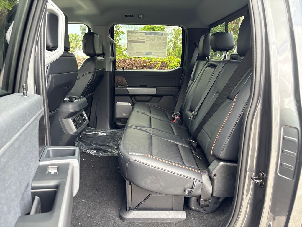 New 2026 Gray Ford Lariat image 30