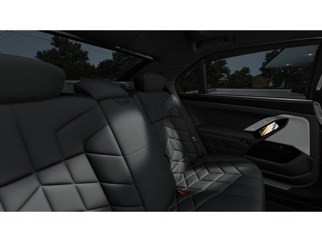 Thumbnail: 2026 BMW 7 Series - 12