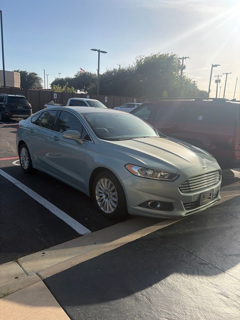 Thumbnail: 2014 Ford Fusion - 3