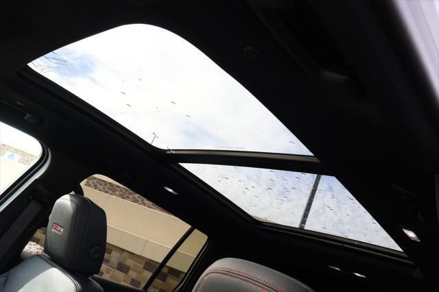 Thumbnail: 2026 Chevrolet Traverse - 16