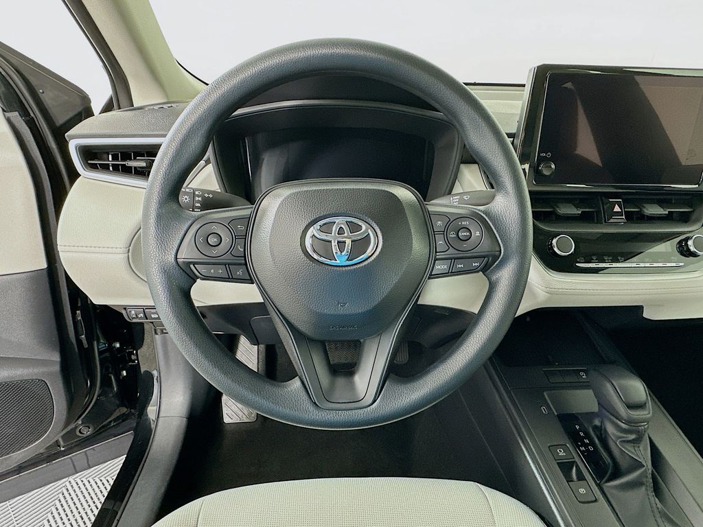 Thumbnail: 2026 Toyota Corolla Cross - 11