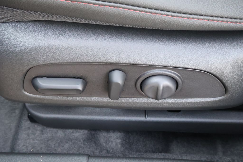 Thumbnail: 2026 Chevrolet Trax - 16