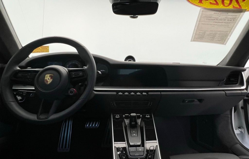 Thumbnail: 2024 Porsche 911 - 6