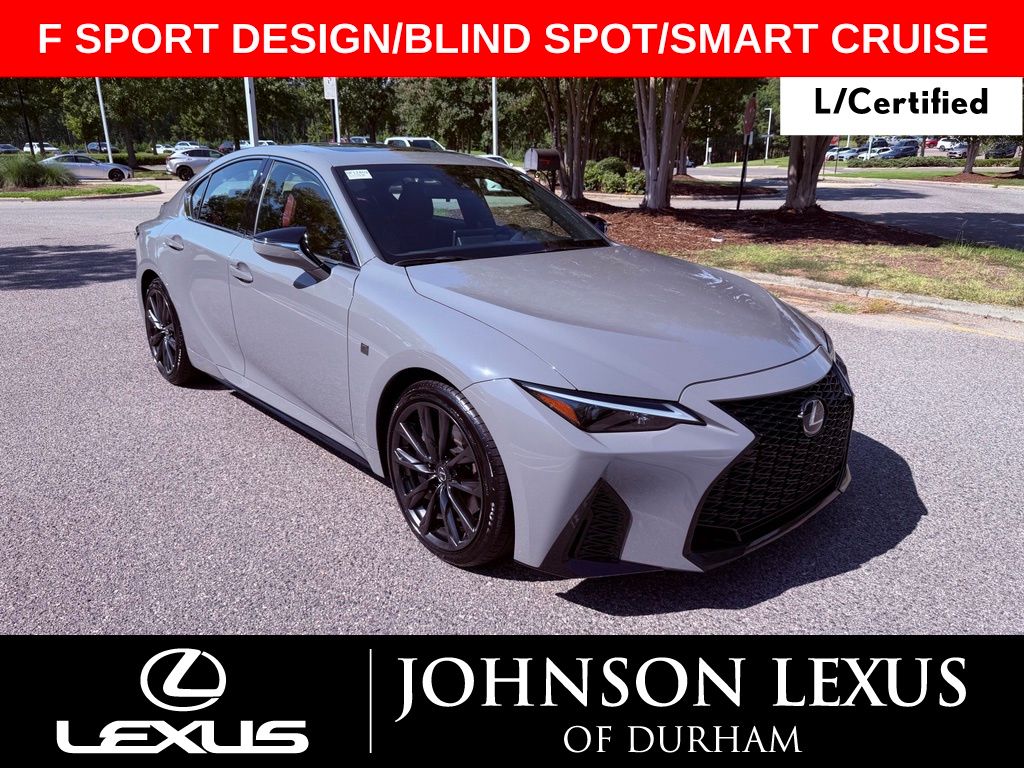 2025 Lexus IS Incognito Sedán Tracción trasera 8 velocidades Automática