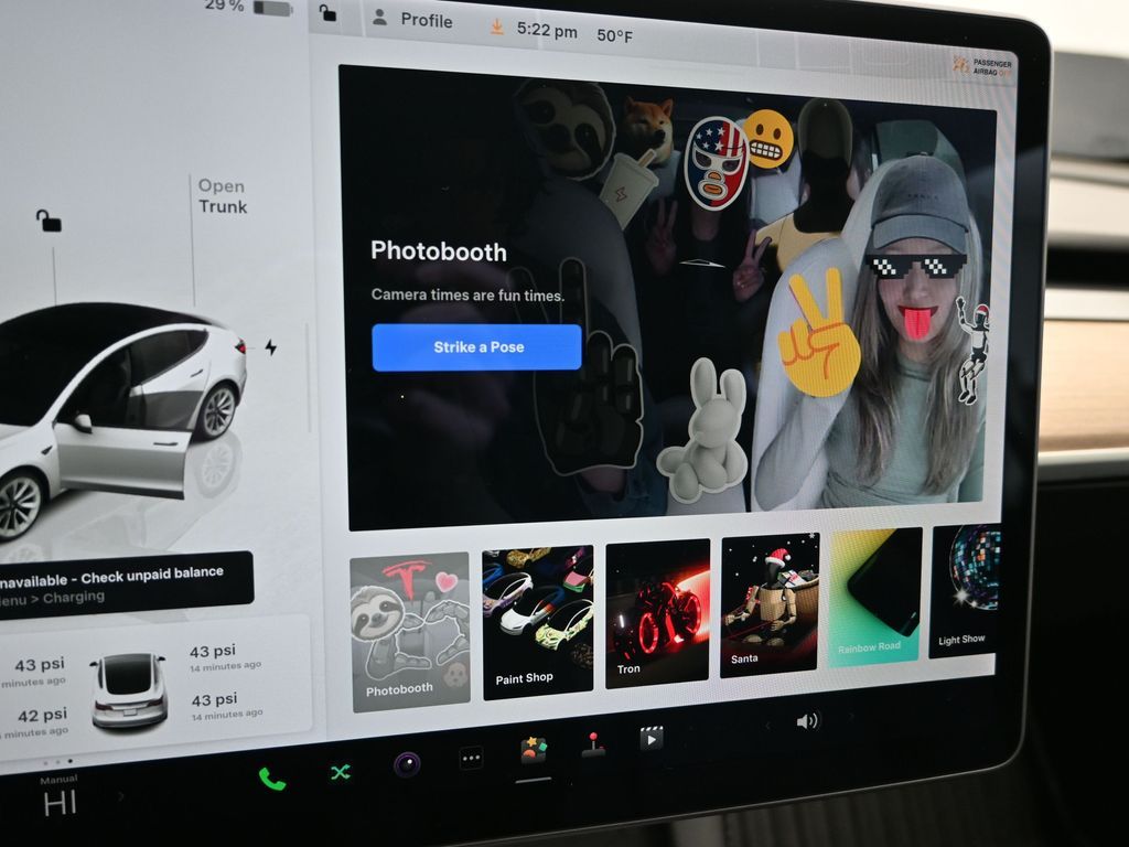 2022 Tesla Model 3 Long Range Dual Motor All-Wheel Drive