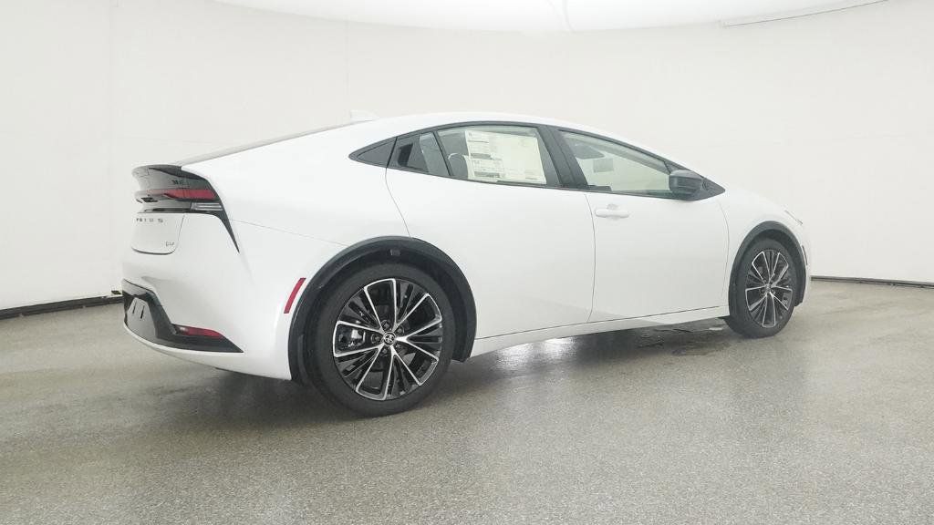 Thumbnail: 2025 Toyota Prius - 16