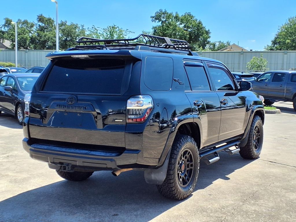 2019 Toyota 4Runner TRD Off-Road - 3