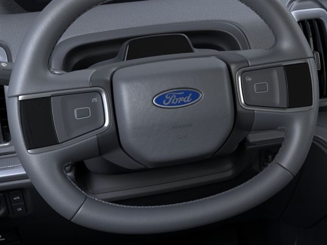2025 Ford Expedition Active - 11