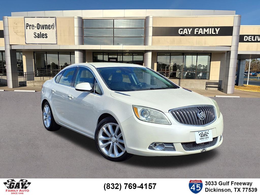 White Diamond Clearcoat 2014 Buick Verano Convenience FWD Sedan Front-Wheel Drive 6-Speed Automatic Overdrive