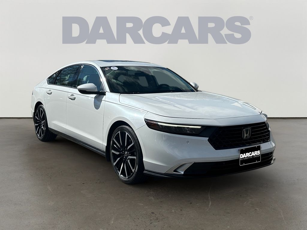2023 Honda Accord Hybrid Touring FWD