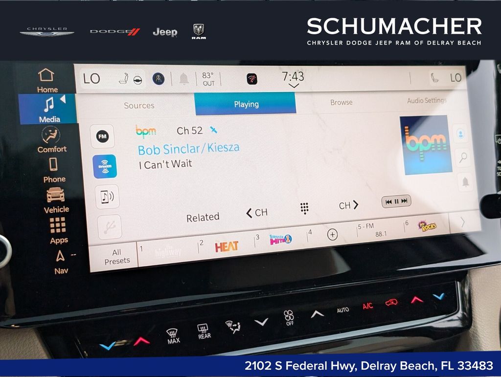 new 2026 Jeep Grand Cherokee car, priced at $46,155