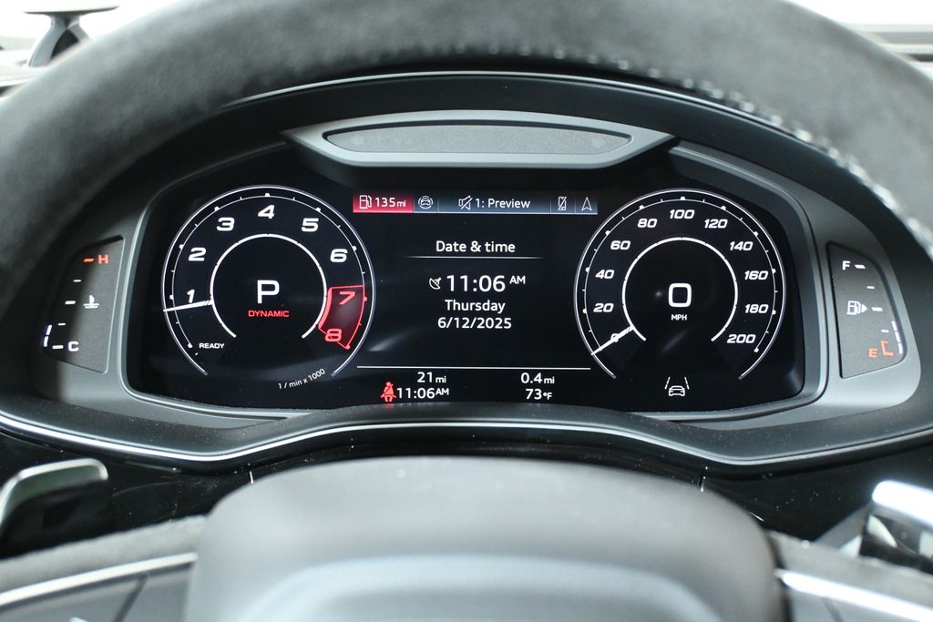 2025 Audi RS Q8 4.0T 15