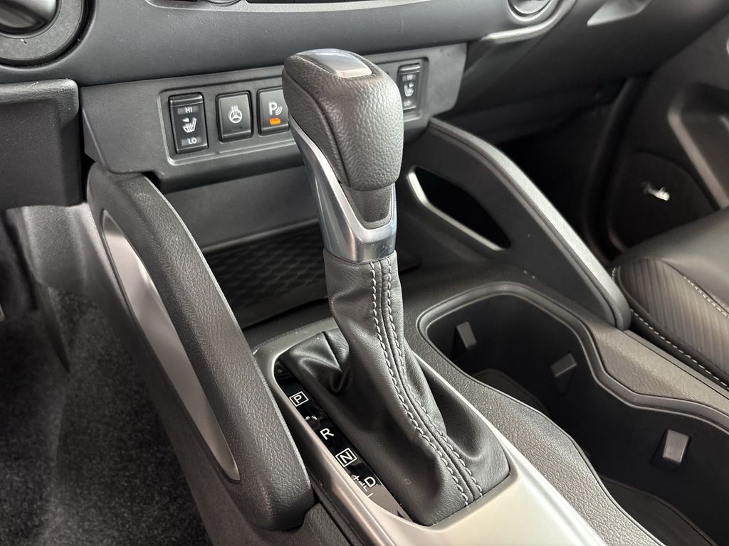 Used 2023 Nissan Frontier Truck