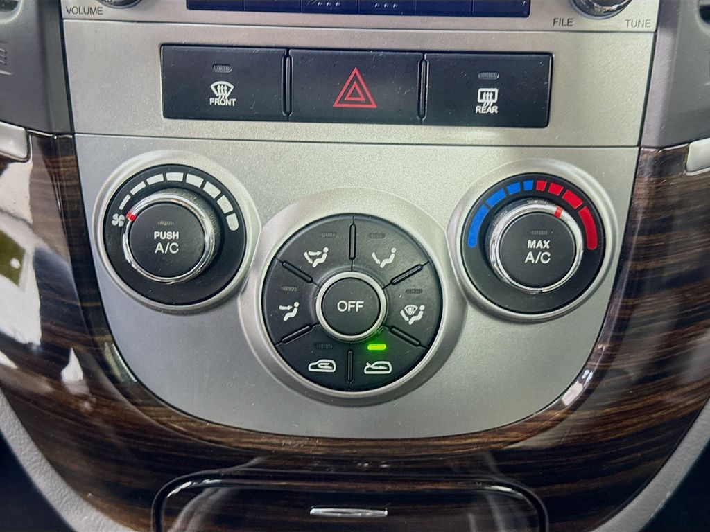 Used Car 2011 Hyundai Santa Fe  Gls For Sale Under $10,000 In Austin, Texas