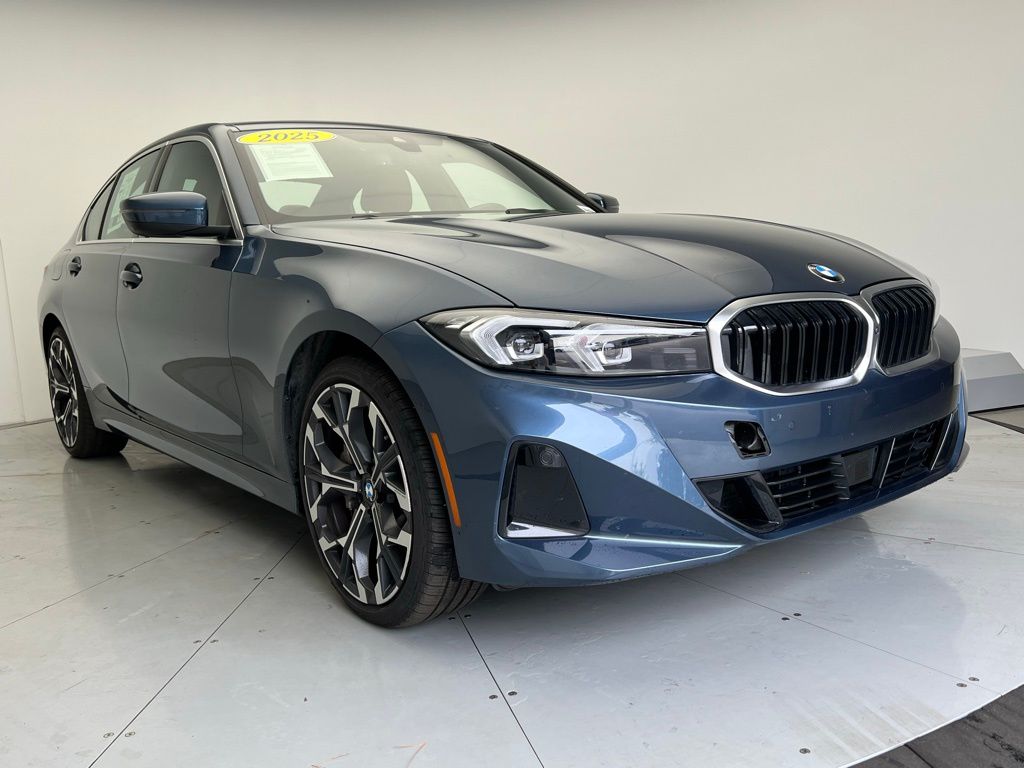 Thumbnail: 2025 BMW 3 Series - 2