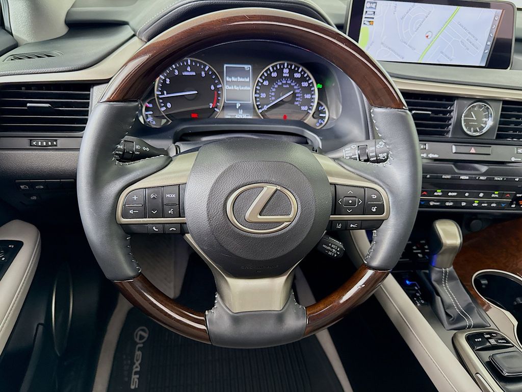 Thumbnail: 2019 Lexus RX - 11