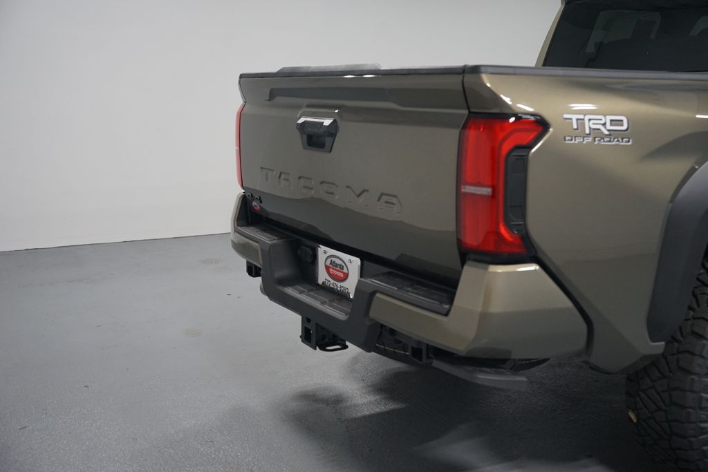 Thumbnail: 2025 Toyota Tacoma - 9
