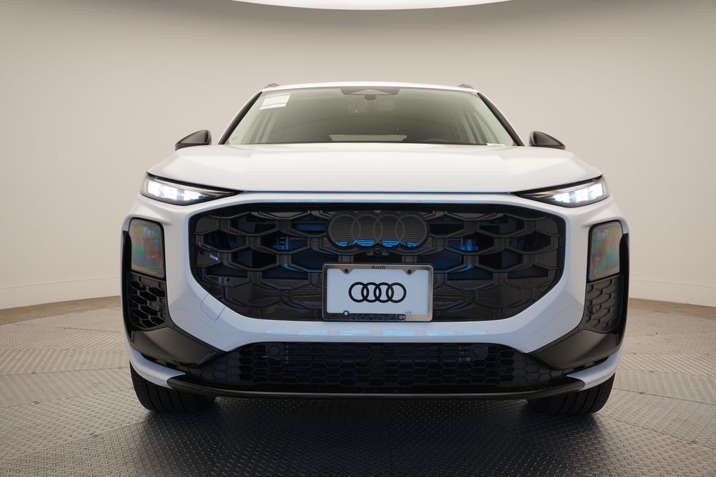 Thumbnail: 2026 Audi Q3 - 5