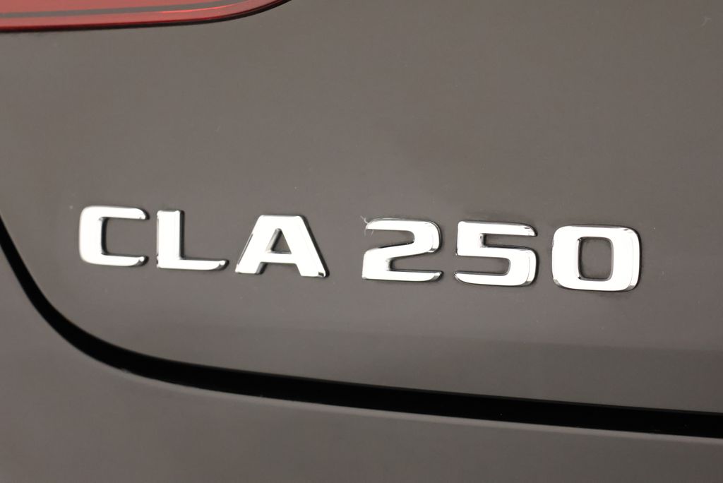Thumbnail: 2023 Mercedes-Benz CLA - 9
