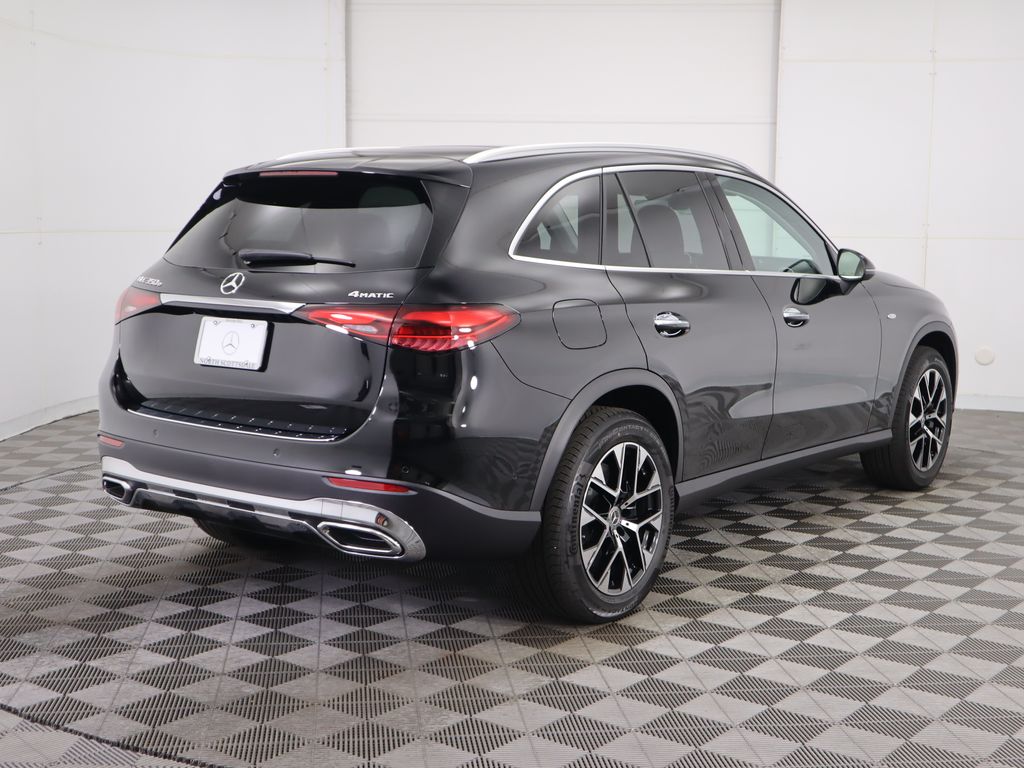 2025 Mercedes-Benz GLC 350 5