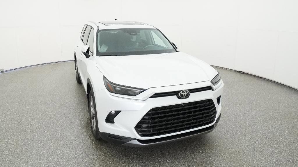 Thumbnail: 2025 Toyota Grand Highlander - 17