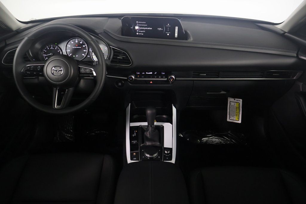 2025 Mazda CX-30 Select 4