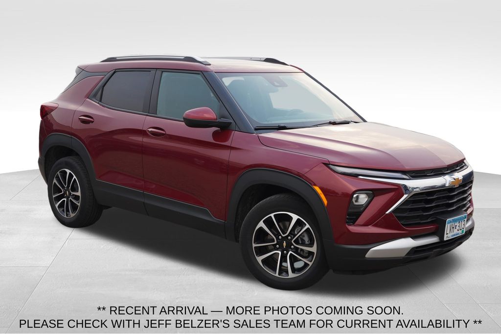 Red (Crimson Metallic) 2024 Chevrolet Trailblazer SUV / Crossover Four-Wheel Drive 9-Speed Automatic