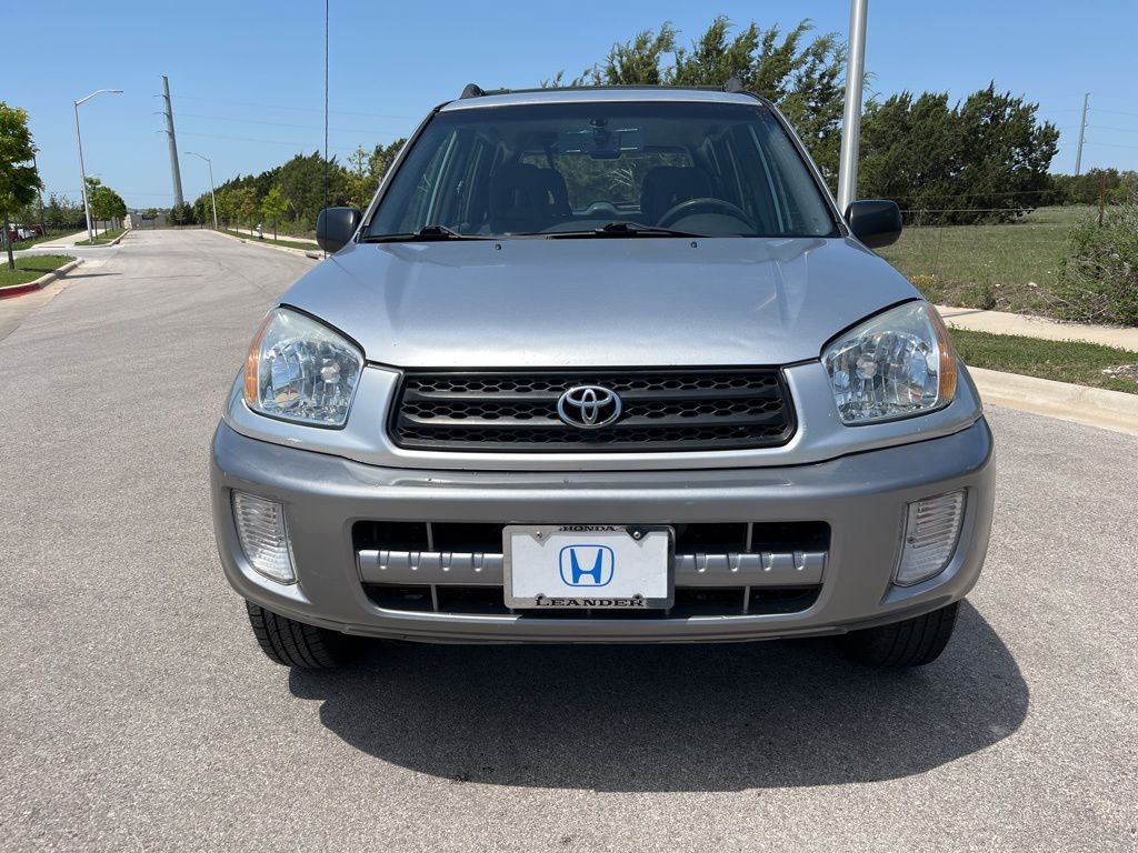 2003 Toyota RAV4 Base 2