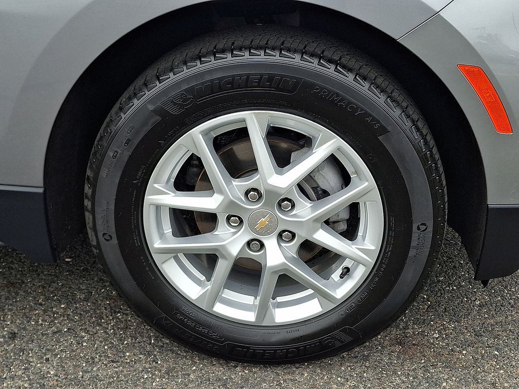 used 2023 Chevrolet Equinox car, priced at $23,429