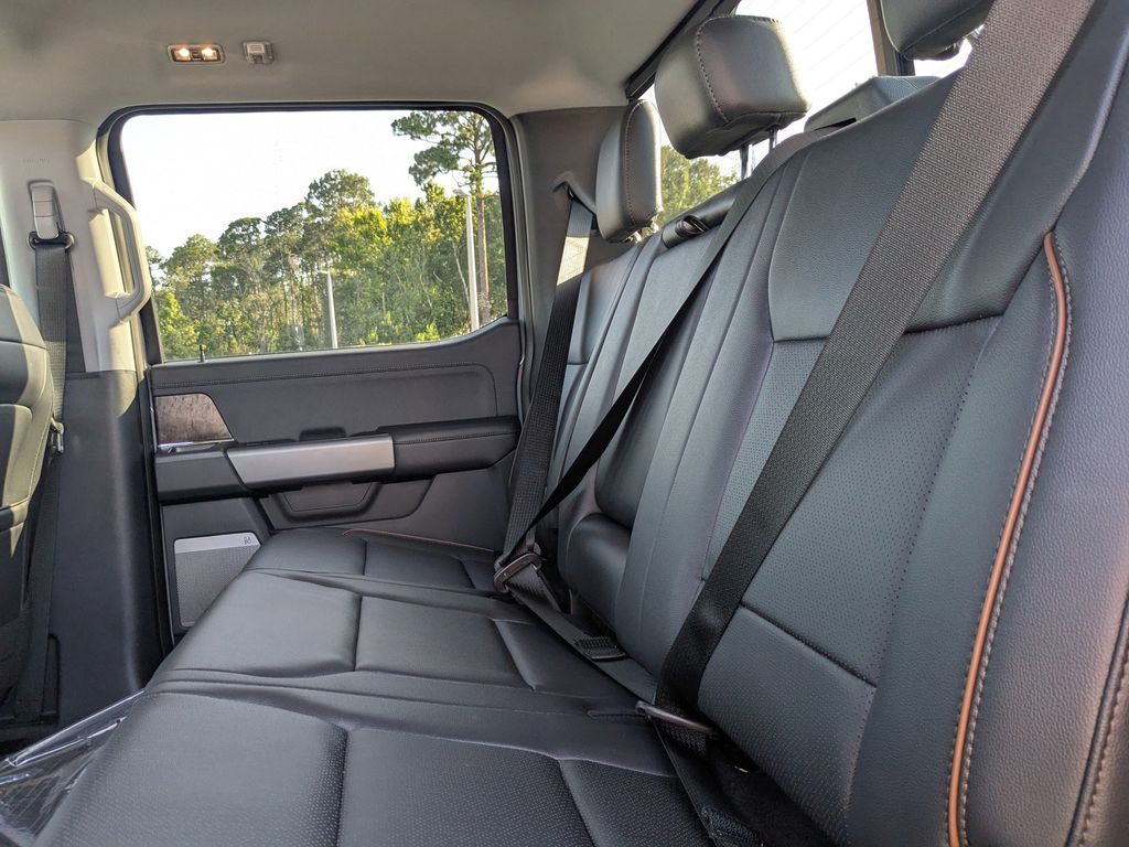 2025 Ford F-250 Super Duty Lariat