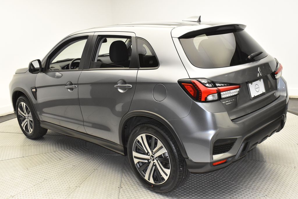 2024 Mitsubishi Outlander Sport ES 7