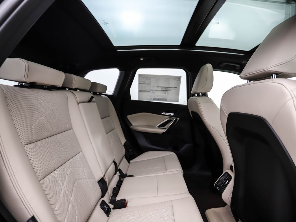 2025 BMW X1 xDrive28i 25