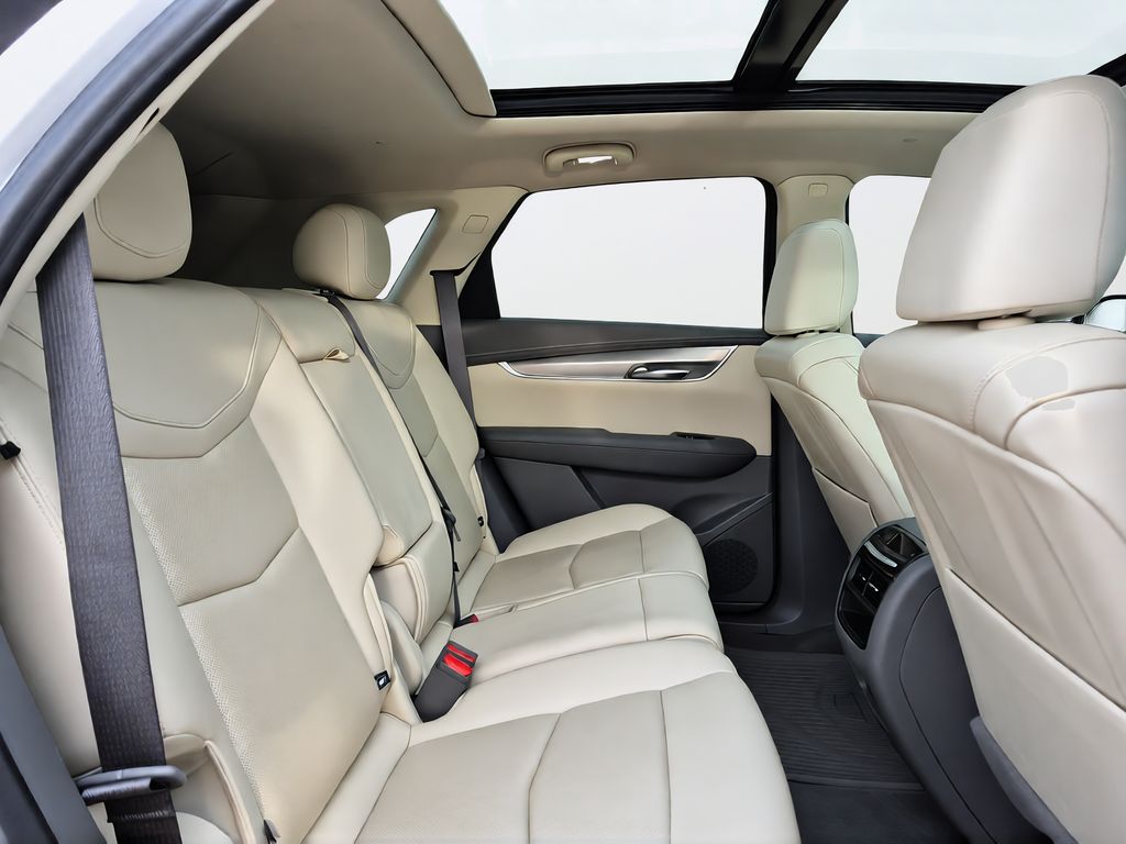 2022 Cadillac XT5 Premium Luxury White at AutoSavvy Houston Northwest