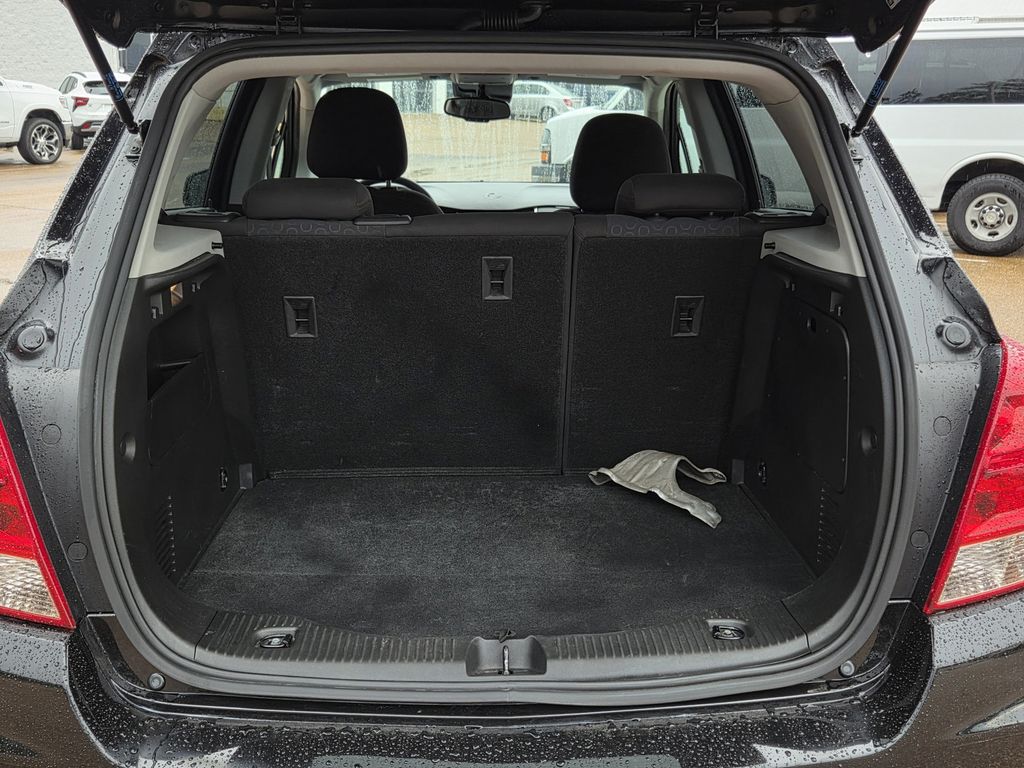 Used 2020 Chevrolet Trax SUV