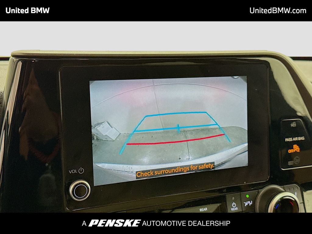 Thumbnail: 2023 Toyota Highlander - 9