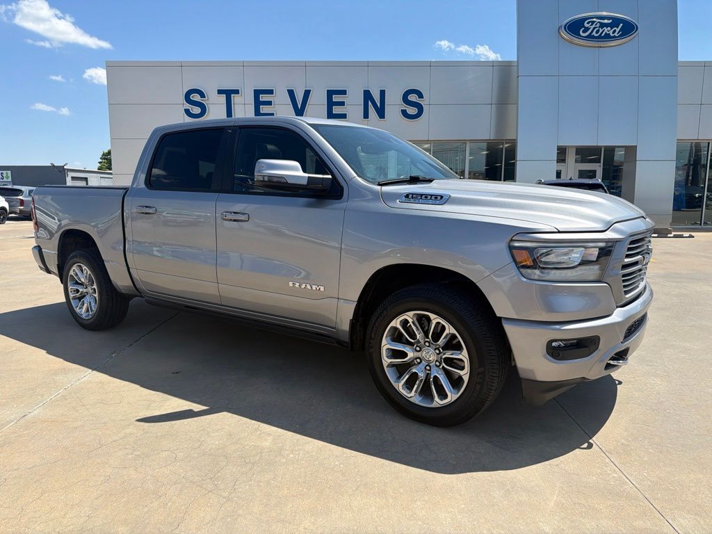 Billet Silver Metallic Clearcoat 2023 RAM 1500 Pickup Truck Four-Wheel Drive 8-Speed Automatic