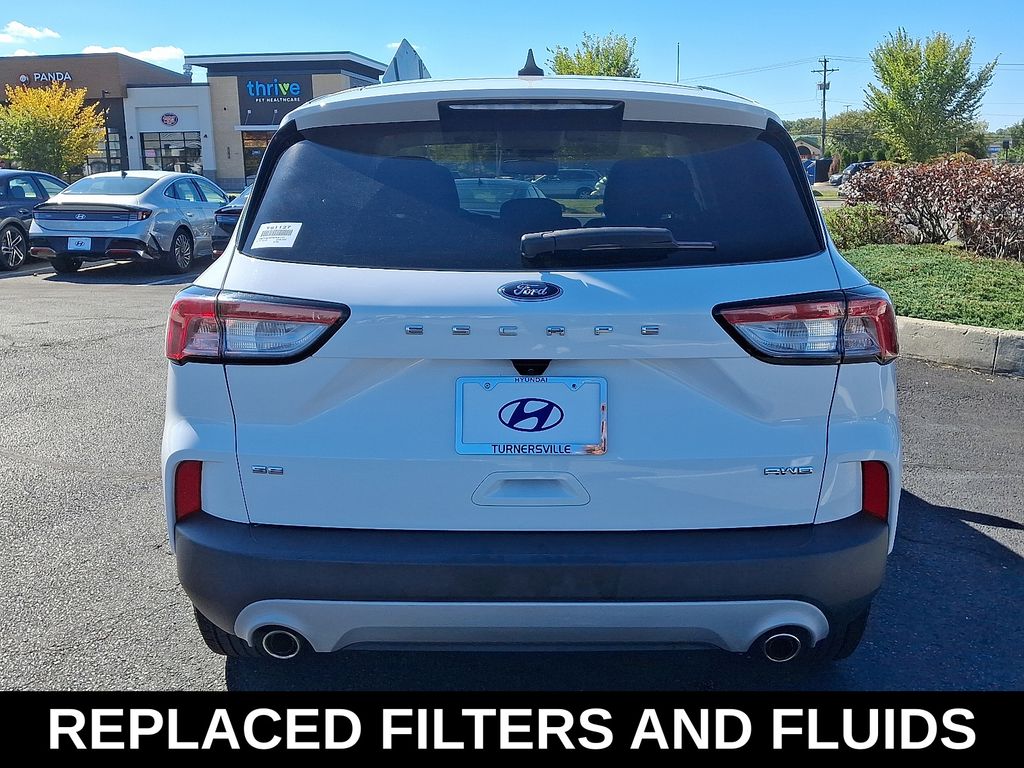 Thumbnail: 2022 Ford Escape - 6