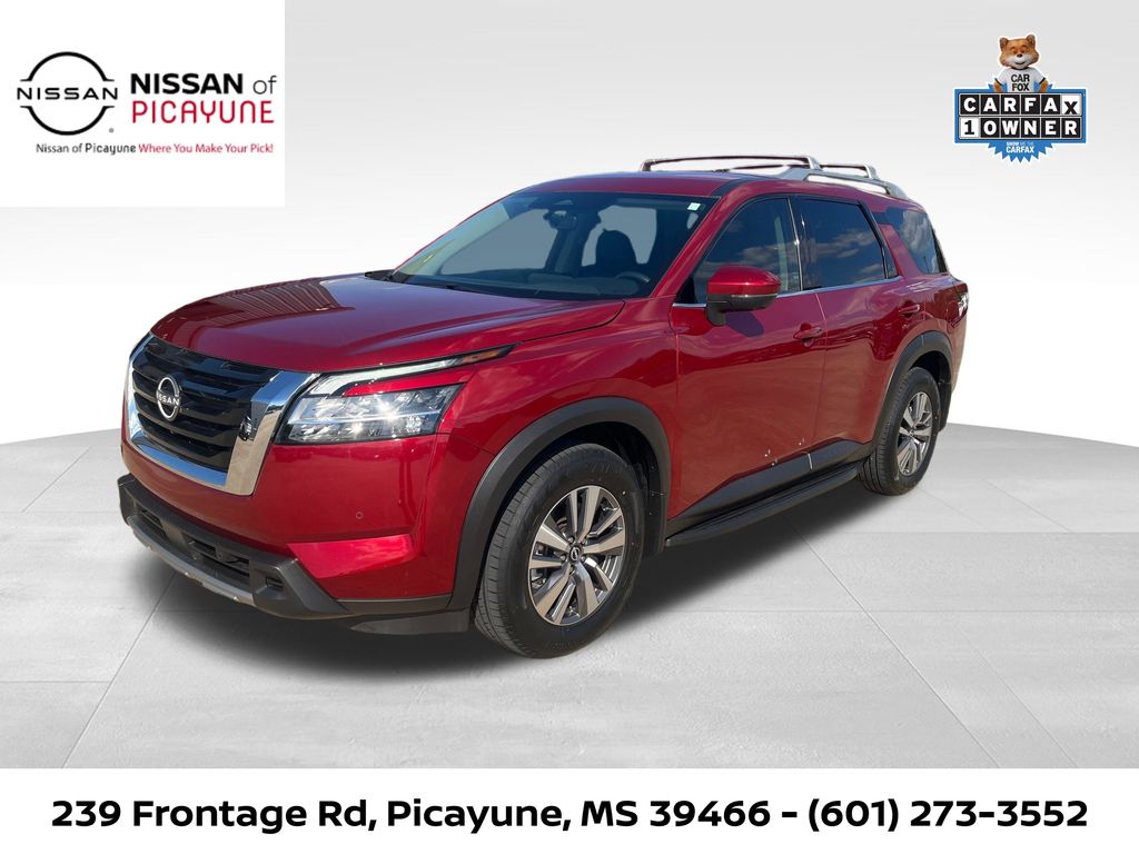 2023 Nissan Pathfinder SL 4WD