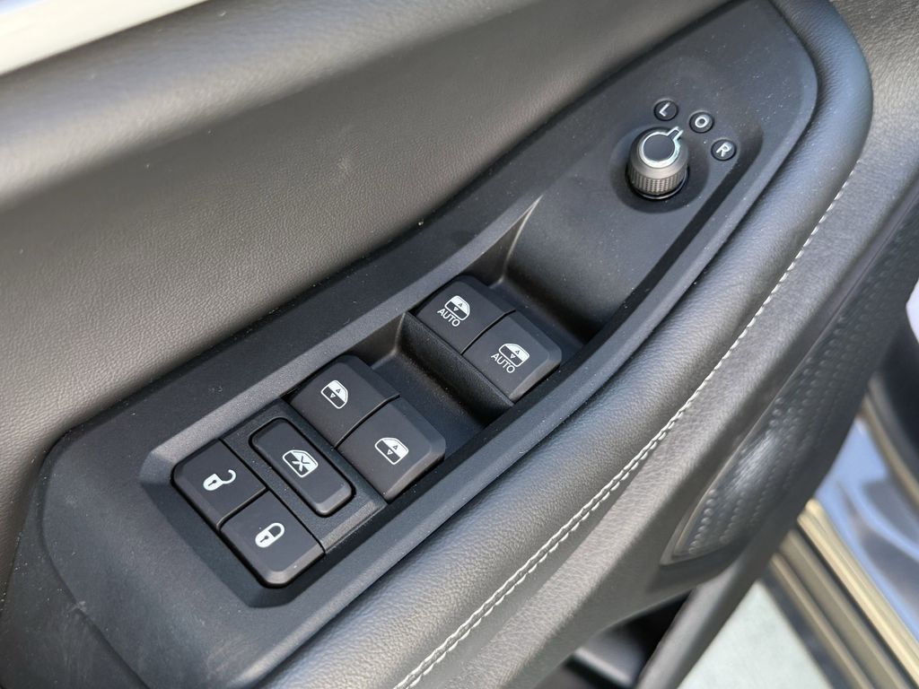 2025 Jeep Grand Cherokee L Limited Gray at Wharton Ford