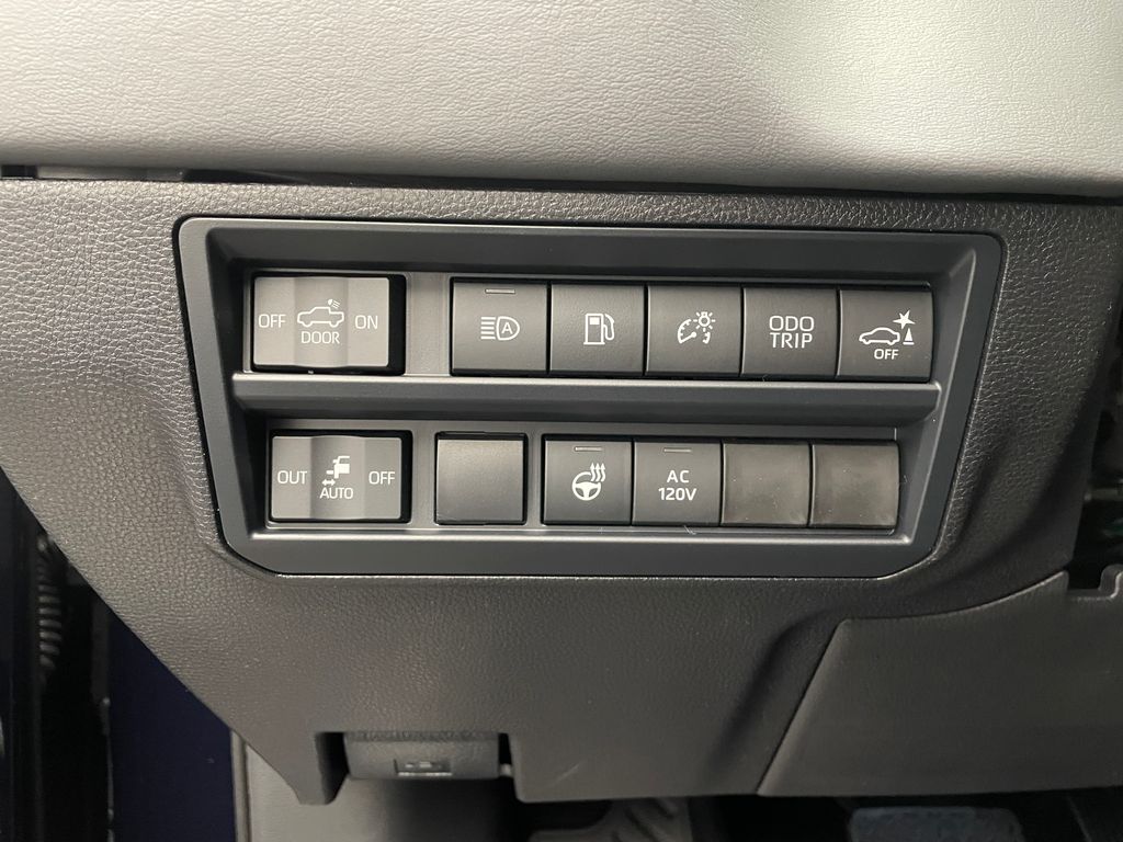 Thumbnail: 2026 Toyota Tundra - 23