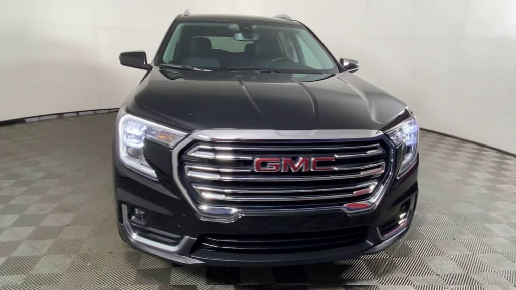 2024 GMC Terrain SLT 3