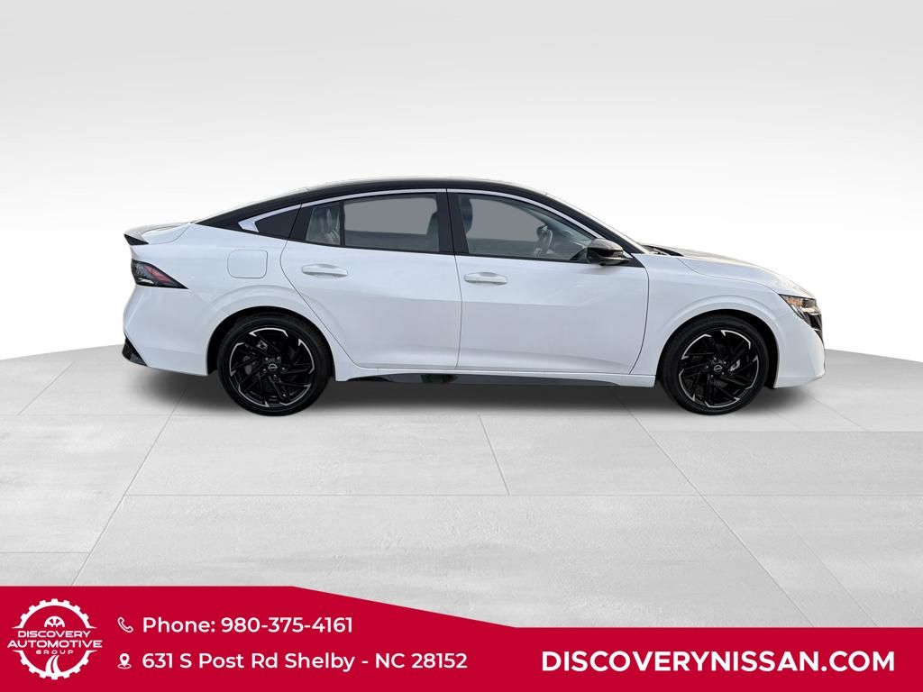 2026 Nissan Sentra SR - Photo 6