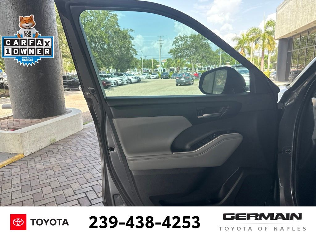 Used 2021 Gray Toyota XLE image 18