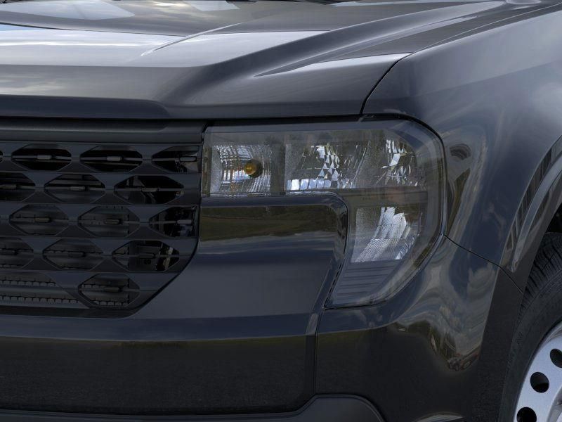 New 2026 Ford Maverick XL 4D Crew Cab