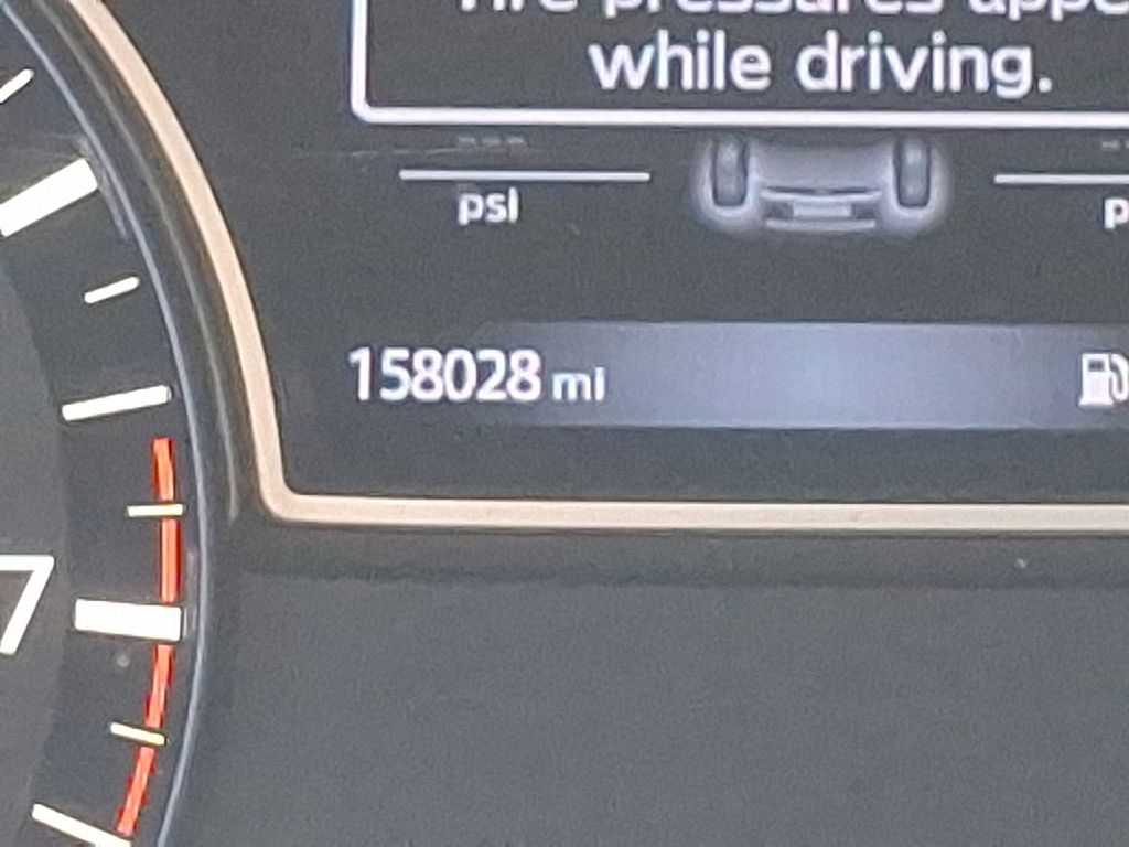 2017 Nissan Altima SR 19