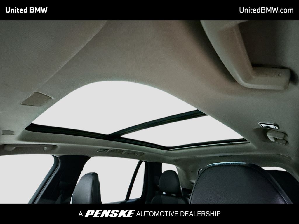 Thumbnail: 2017 Volvo XC90 - 12