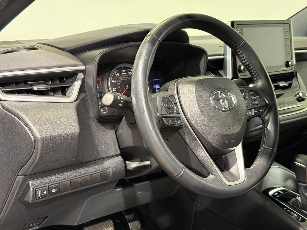 Thumbnail: 2021 Toyota Corolla - 16